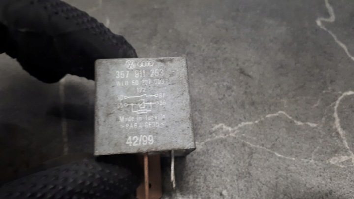 357911253 Реле 103 Audi Skoda VW, фото 5
