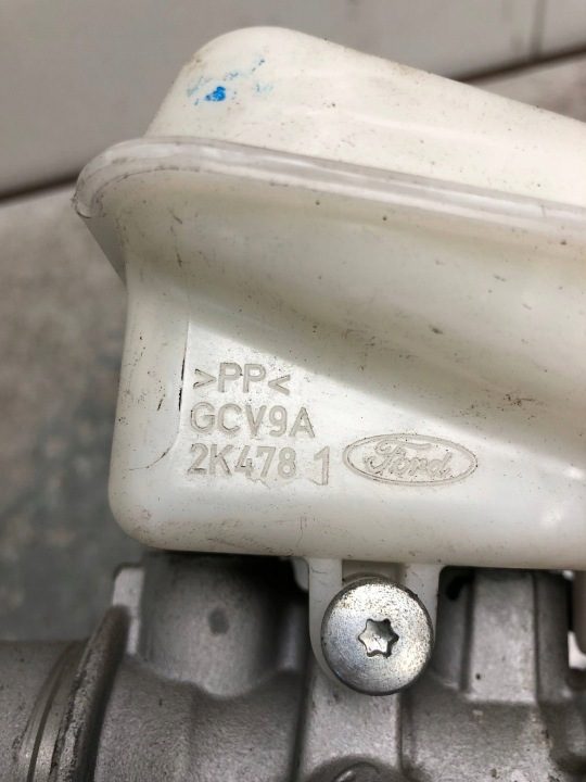 Бачок тормозной жидкости Ford Edge MK2 GCV9A2K478, фото 4