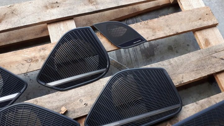 S4 B9 A4 8W MASKOWNICE BANG OLUFSEN ДВЕРЬ СЕДАН, фото 4