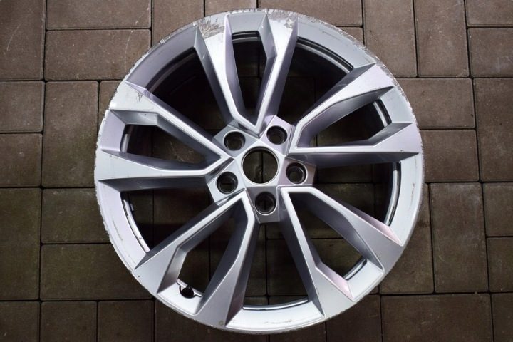 Литой диск Skoda OE SKODA 7.0" x 18" 5x112 ET 45, фото 1