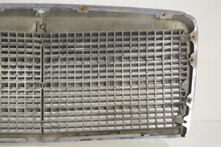 РЕШЕТКА РАДИАТОРА MERCEDES W126 РЕСТАЙЛИНГ 1268880023, фото 14