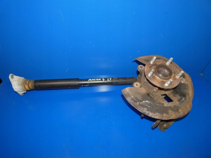 3 III BM 13- поворотный кулак со ступицей амортизатор левый задний, фото 1