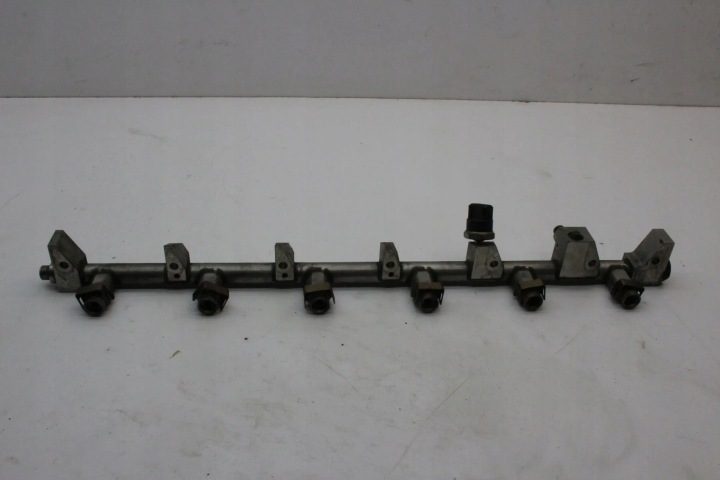 BMW E65 E66 МОЛДИНГ ТОПЛИВНЫЙ N73 6.0i 7523439, фото 6
