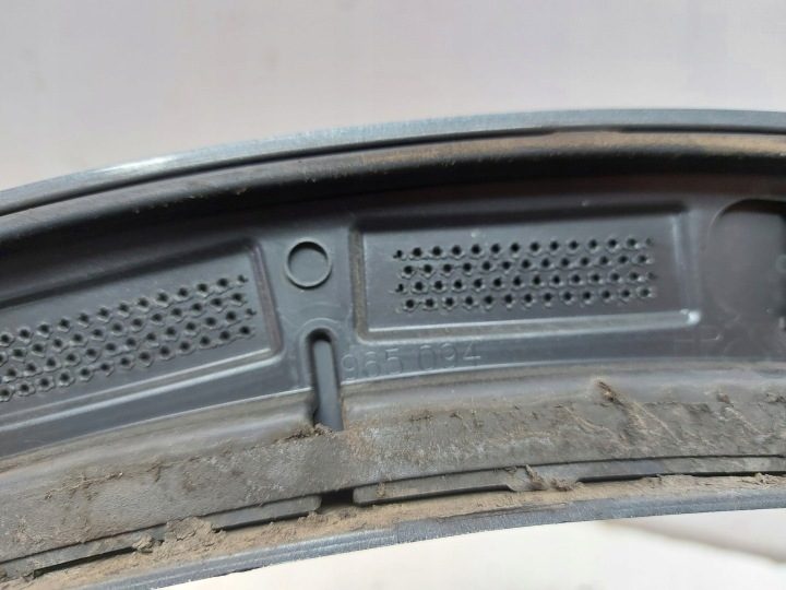 Audi RSQ3 Q3 83A 2022 г. НАКЛАДКА КРЫЛА ПРАВАЯ ЗАДНЯЯ 965094-JLK01, фото 3