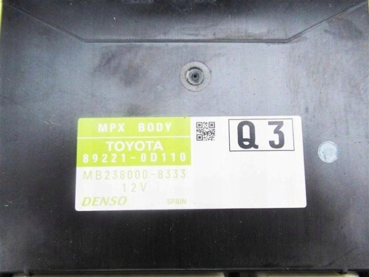 Блок управления Toyota Yaris III 2011-2017 год 89221-0D110, фото 2