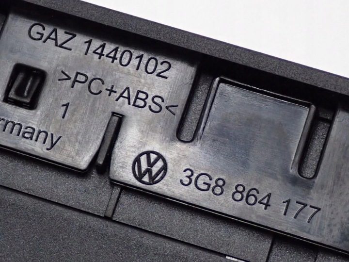 ГНЕЗДО ПОРТ USB C ЗАРЯДКИ ЕВРОПА 5NA035700 VW PASSAT B8 22 г., фото 5