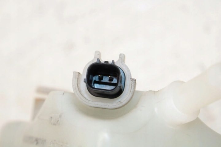 Бачок тормозной жидкости HONDA CR-V II (RD_) 0204255770 2.2L дизель 103 кВт 2010, фото 2
