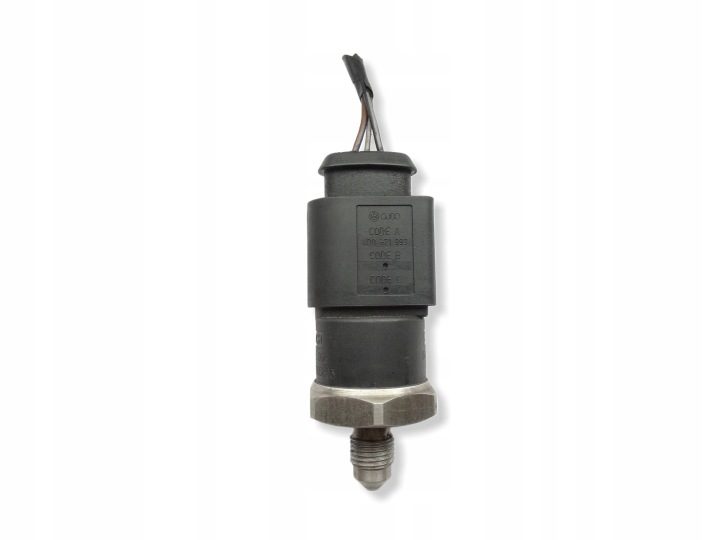 Датчик давления топлива AUDI VW SEAT SKODA 06D906051A, фото 1
