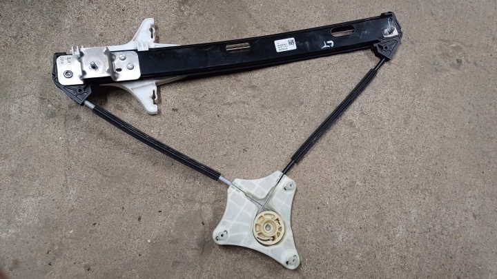 Seat Arona стеклоподъемник левый передний 6F9837461C, фото 2