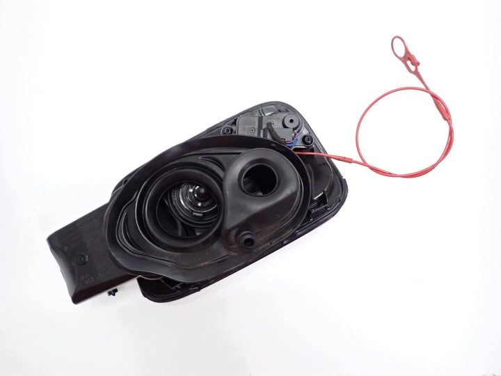 ЛЮЧОК ГОРЛОВИНЫ БЕНЗОБАКА КРЫШКА 4M0010508S 8W8809906A AUDI A5 II F5 ДИЗЕЛЬ 19 г., фото 3