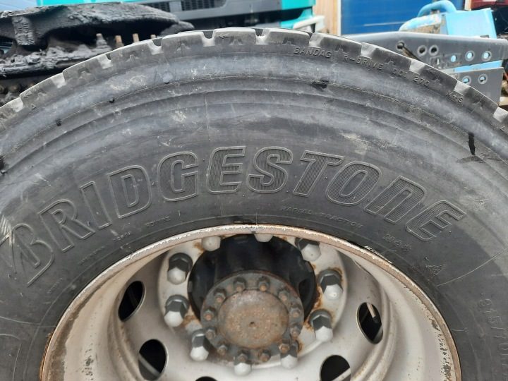 Шины колеса задние Bridgestone R Drive 001 315/70/22.5, фото 2