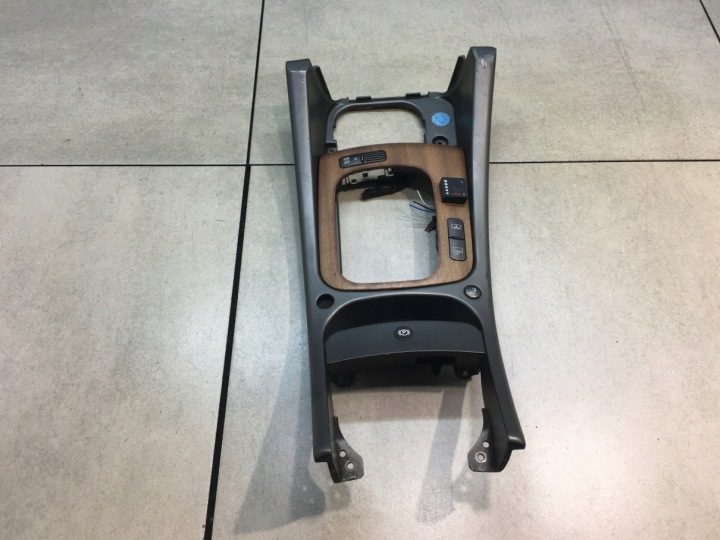 ЦЕНТРАЛЬНЫЙ ТОННЕЛЬ LANCIA THESIS, фото 1