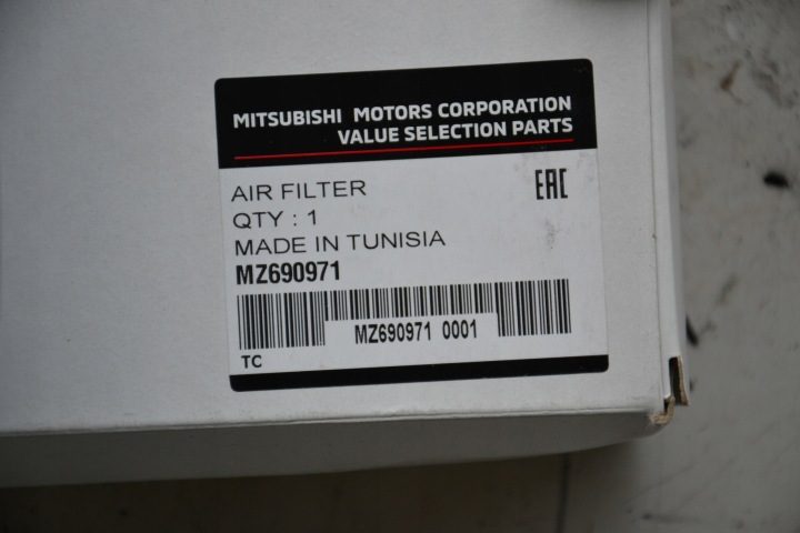 Mkitsubishi ASX Outlander Lancer воздушный фильтр MZ690971 оригинал, фото 5