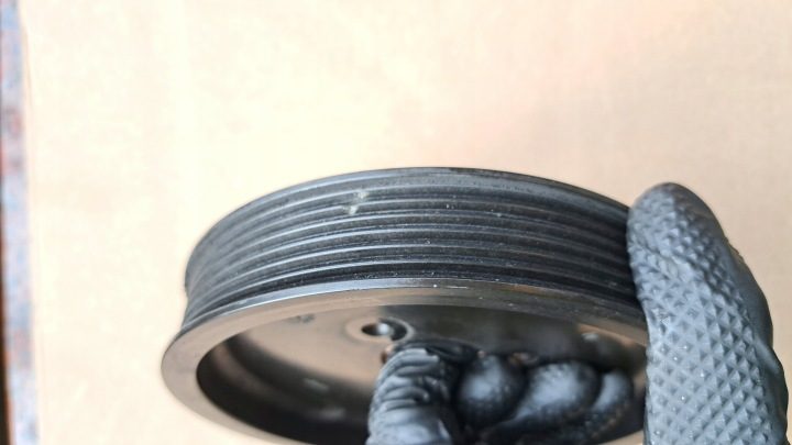 ШКИВ НАСОСА ГИДРОУСИЛИТЕЛЯ 7787106 BMW E46 E53 X5 E60 E61 E83 E65 2,0D 3,0D, фото 3