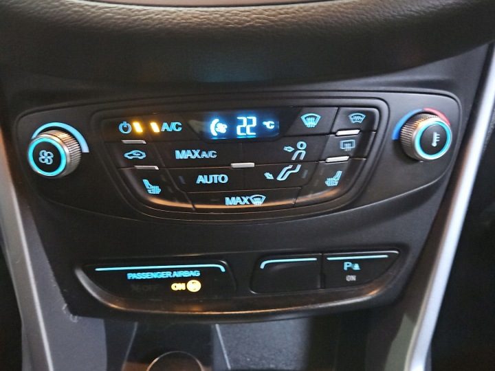 Консоль блок управления печкой Ford B-MAX 12-17 Dmtra-AV1T-18C612, фото 1