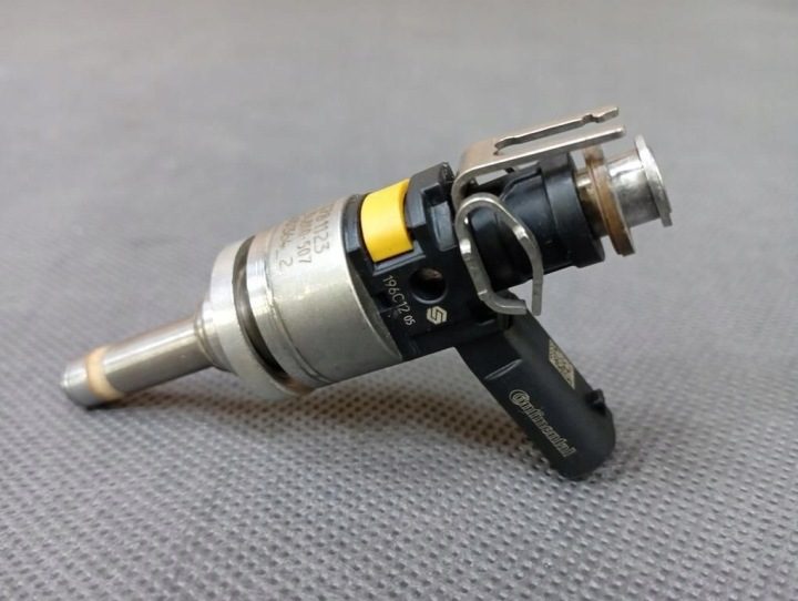 MERCEDES E-КЛАСС A207 W207 ФОРСУНКА ТОПЛИВА 1.8 л A2710781123, фото 3