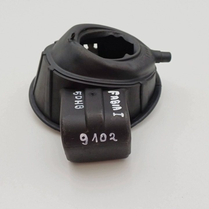 Лючок горловины бензобака Skoda Fabia MK1 хэтчбек краска: 9102 6Y6809857B NR55, фото 8