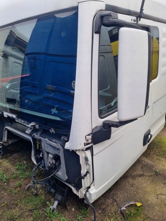 КАБИНА ЧЕТВЕРТЬ СТОЙКА КАБИНЫ ЛЕВАЯ MAN TGX XLX XXL EURO 6, фото 1