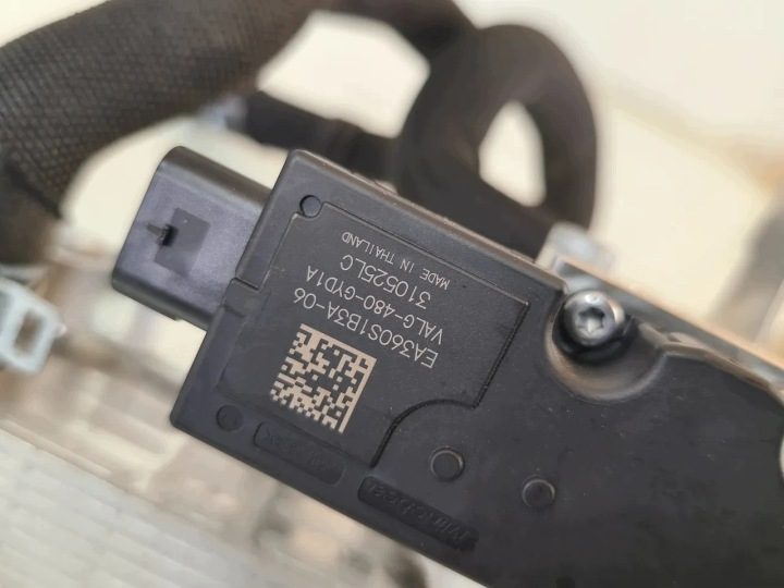 Радиатор дополнительный кВт ( HP) 9J1816572F 9J1816590A 2026 4/5dr, фото 4