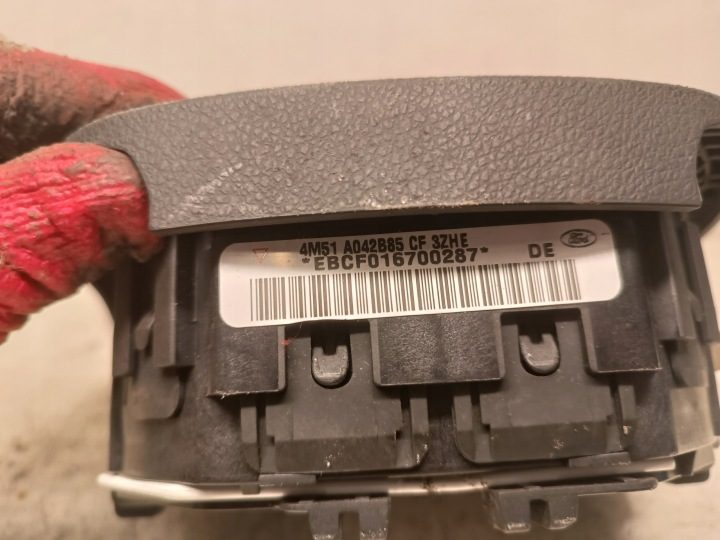 Подушка водителя airbag Ford OE 4M51-A042B85-CF, фото 3