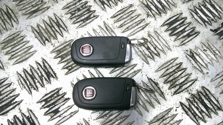 Пульт ключ Fiat 500X 15 г. 735637064 Keyless, фото 2