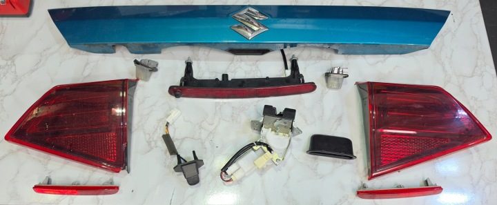 SUZUKI Vitara КРЫШКА БАГАЖНИКА фонарь камера замок подсветка номера LED, фото 1