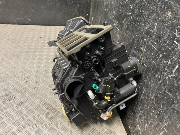 Корпус вентилятора Hyundai Kona II 2023 23110908Y1, фото 3