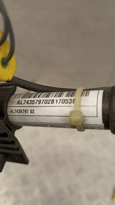 BMW G30 G31 пиропатрон пиротехнический капота правый левый 7435798 7435797, фото 3