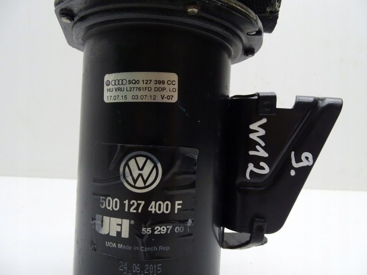 Корпус топливного фильтра Skoda Octavia III Golf VII Leon 1.6 TDI 5Q0127400F, фото 6
