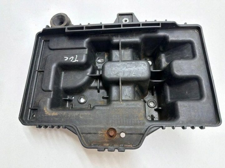 Hyundai Tucson III 15- основание корпус Akumlatora 37150-D3000, фото 2