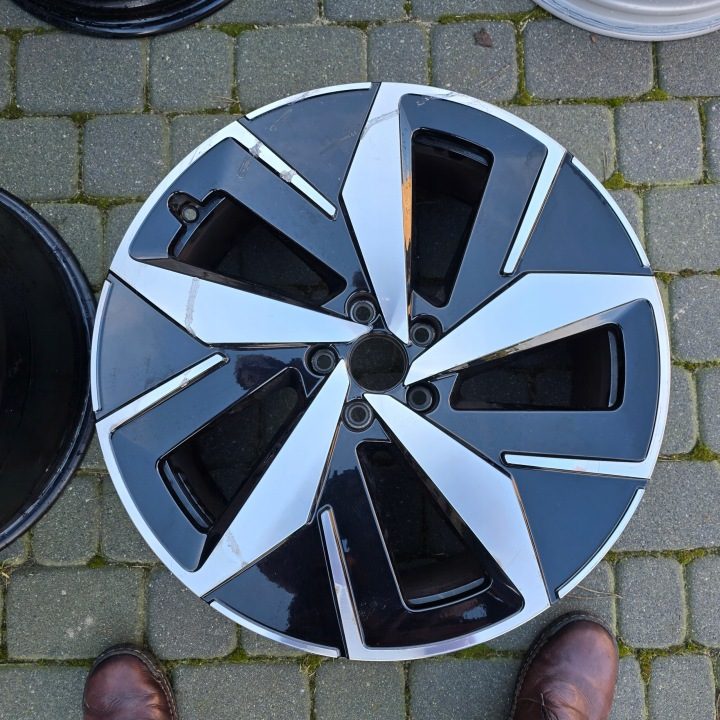 Литой диск Volkswagen OE ID4 8.0" x 20" 5x108 ET 45, фото 1