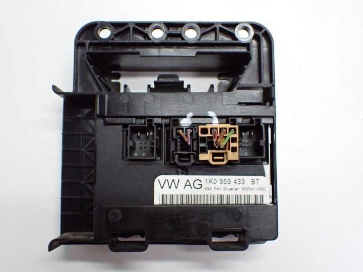Блок управления комфорта 1K0959433BT 1K1907348A VW Scirocco 08 г., фото 1
