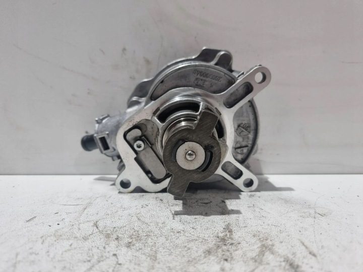 Насос Вакуумный 07K145100C VW Audi Skoda 2.5 FSI, фото 1