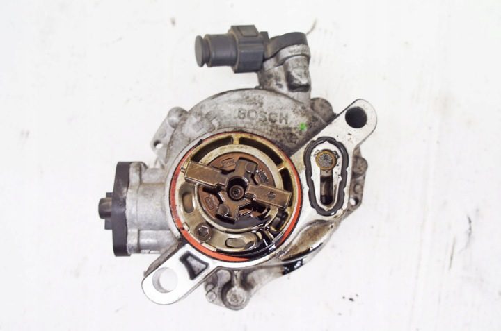 UX326 Ford Focus Mk4 1.5TDCi Вакуумный насос Вакуума 9804021880, фото 2