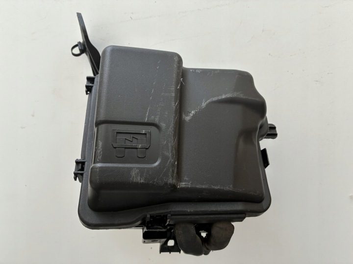 Крышка блок предохранителей Peugeot 207 06-11r. ==OEM==, фото 2