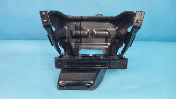 Mercedes EQA 250 21 г. корпус площадка аккумулятора A2436280400 A2436202200, фото 9