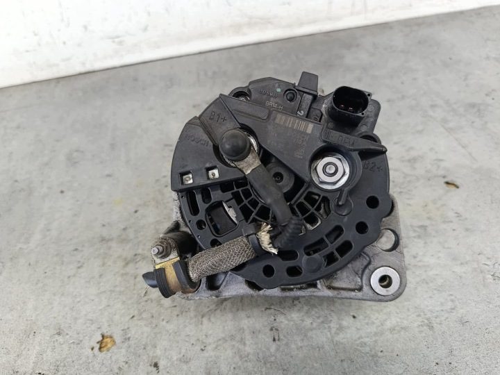 Генератор VW Golf V 0124325128 Bosch 1.4 FSI, фото 3