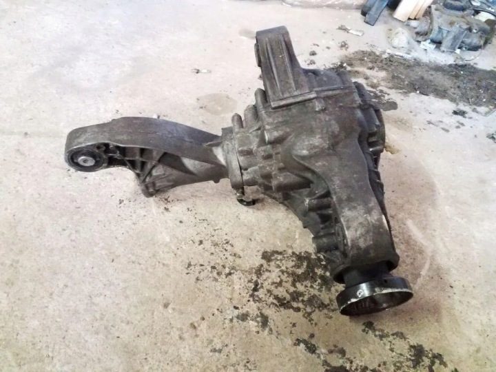Редуктор передний MERCEDES-BENZ R (W251, V251) 4460310031 3.0L бензин, фото 1