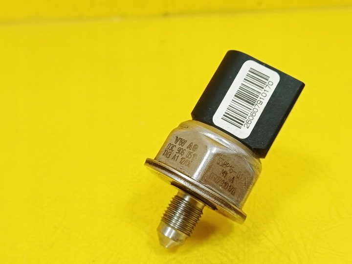 ДАТЧИК ДАВЛЕНИЯ ТОПЛИВА VW PASSAT B6 2.0 FSI 03C906051D / 55PP16-01 NR15, фото 1