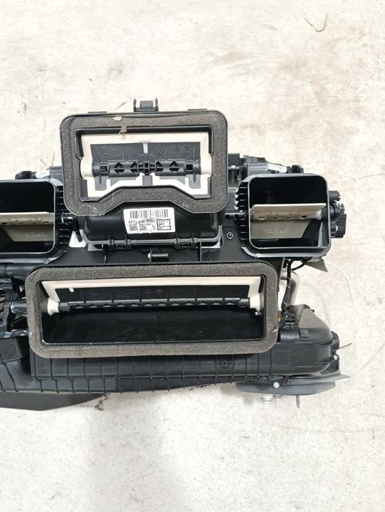 Корпус вентилятора A2138300805 Aston Martin DBX 2021, фото 10
