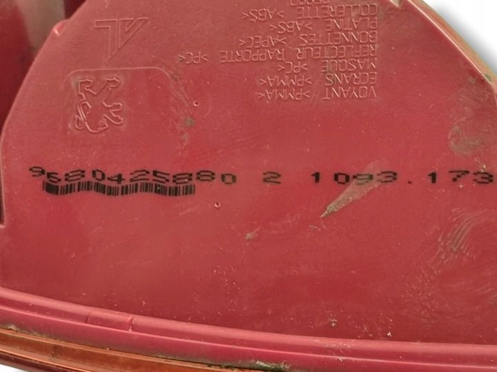Фонарь задний правый сторона Peugeot 308 T7 рестайлинг 2011 9680425880, фото 6