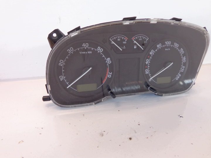 Skoda Octavia 1 I 1.8 20V панель приборов 1U0920810B европа, фото 3