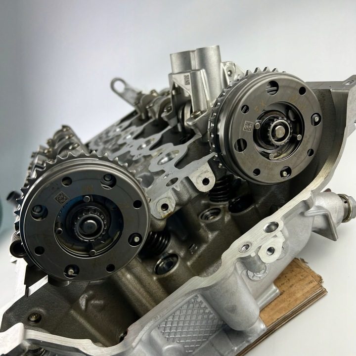 Головка блока цилиндров BMW F39 F45 F46 Mini F54 F55 X1 X2, фото 12