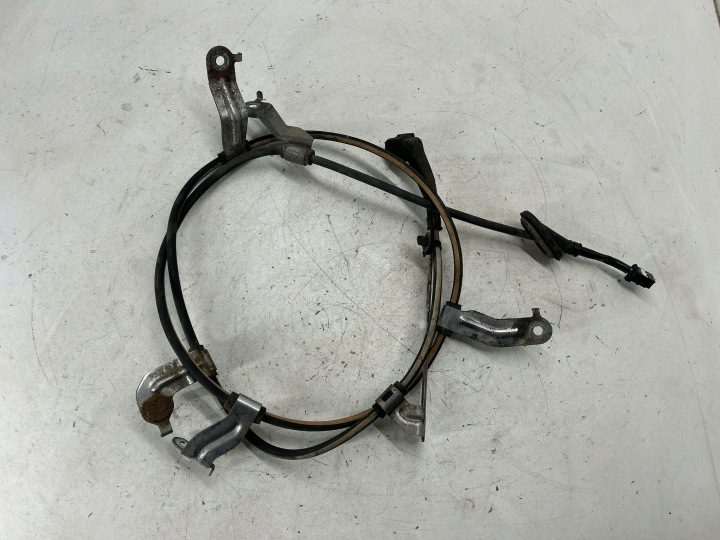 Проводка ручного тормоза Правая сторона Subaru Forester SK 26018SJ000, фото 4