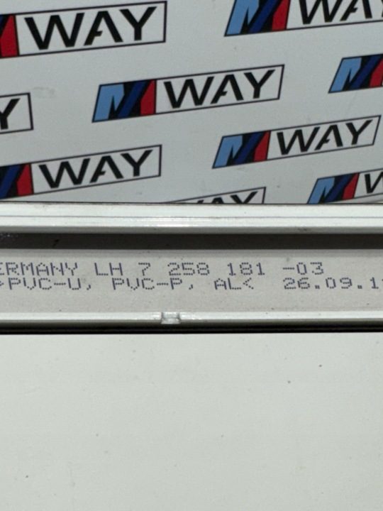 BMW OE 7258181 молдинг крыши, фото 3