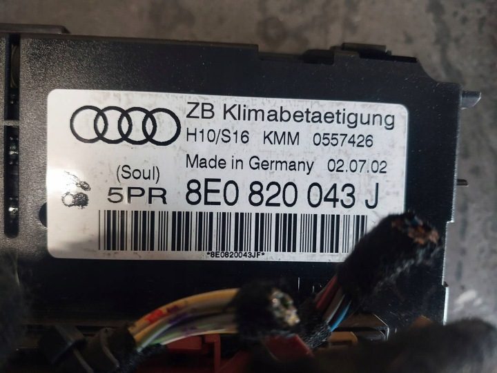 Блок управления климатом Audi A4 B6 8E 8H 8E0820043J, фото 6