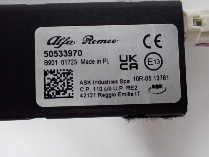 УСИЛИТЕЛЬ АНТЕННА МОДУЛЬ 50533970 ALFA ROMEO GIULIA 23 г., фото 3