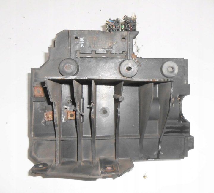 MG Rover ZR 02 г. 1.8 16v площадка аккумулятора, фото 2