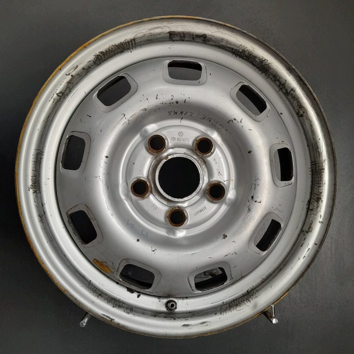 Штампованный диск Volkswagen OE 6.0" x 15" 5x112 ET 44, фото 1