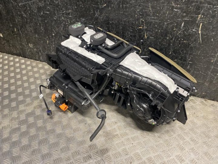 Корпус вентилятора 97200HF930 Hyundai Kona II 2025, фото 4